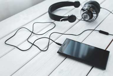 1.3亿身价惊呆众人！奥利塞凭啥让英超豪门抢破头？