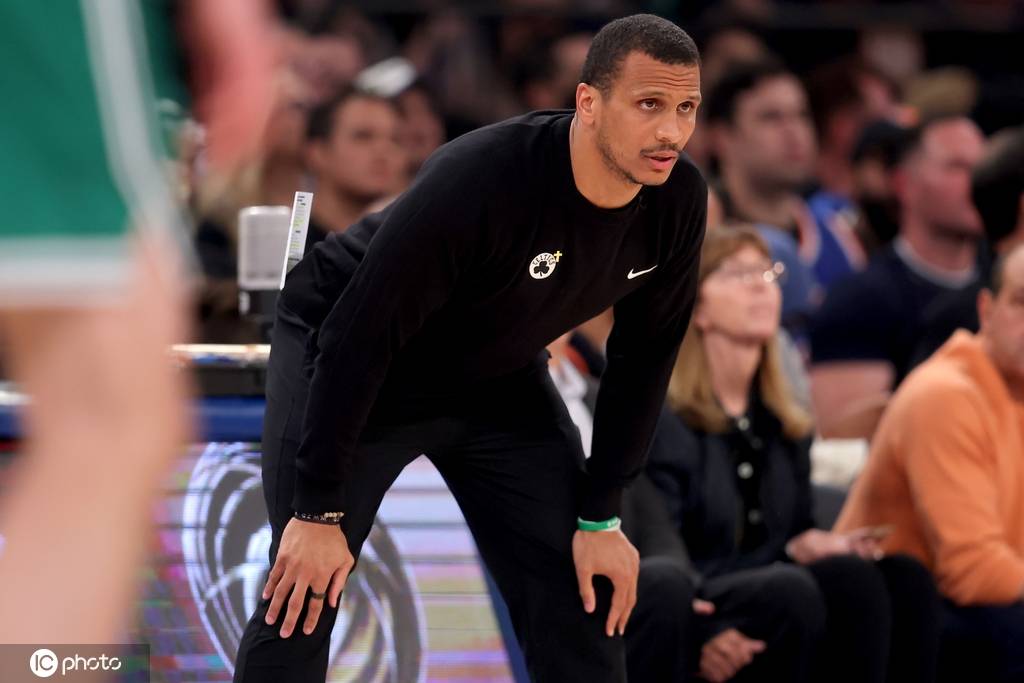 绿军官宣和马祖拉续约多年 NBA史上最年轻冠军主帅